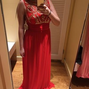 Red prom dress